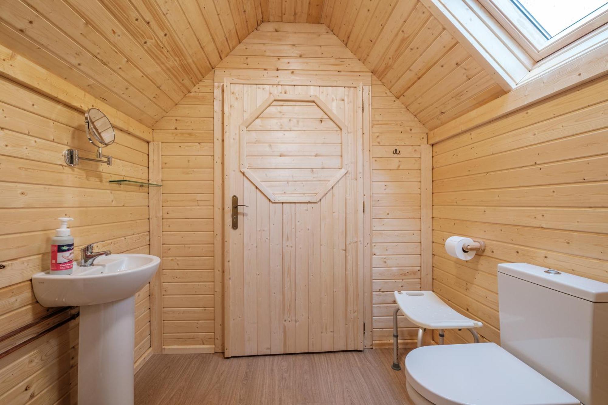 Cairngorm Bothies Villa Aboyne Exterior photo