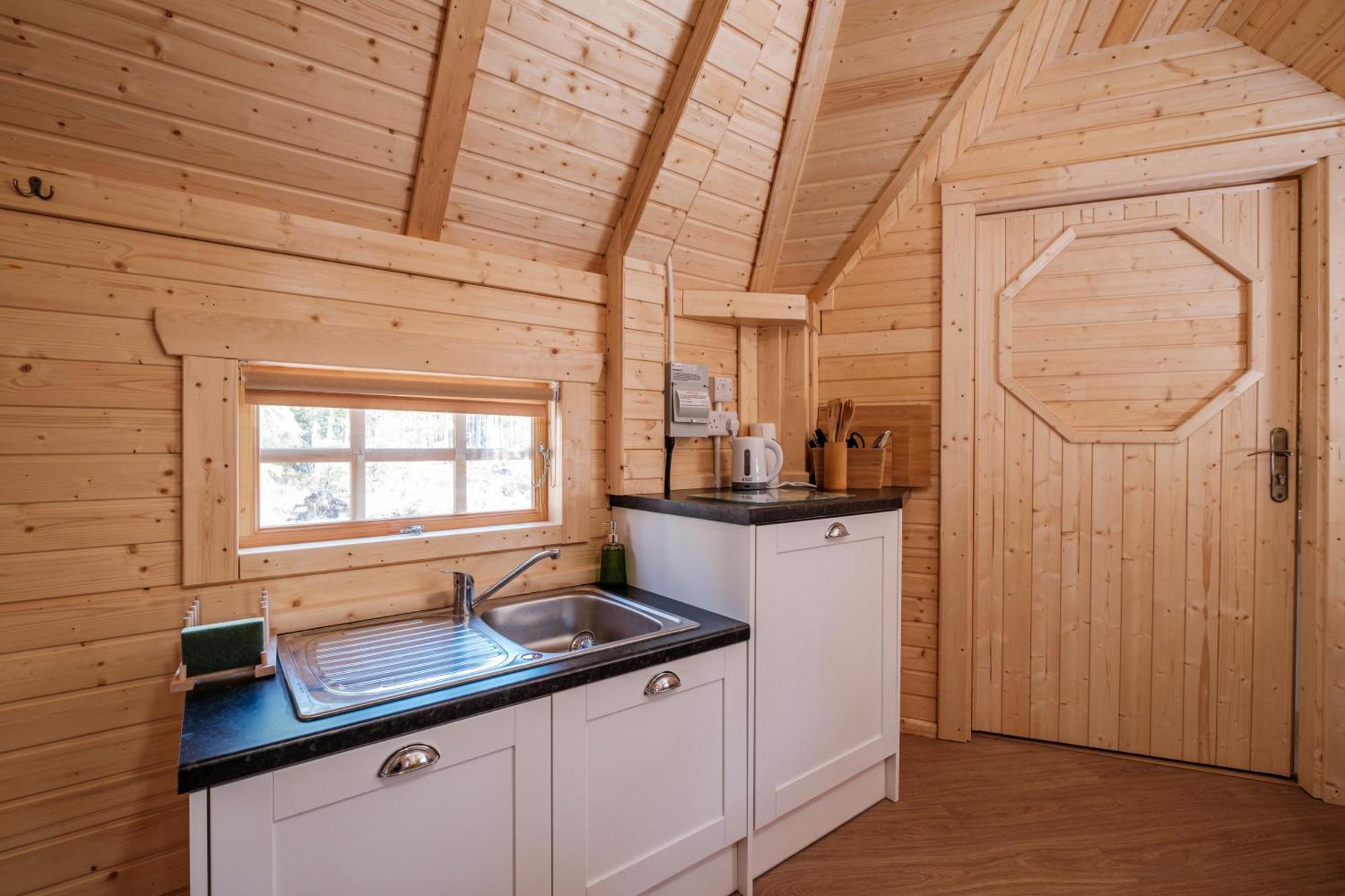 Cairngorm Bothies Villa Aboyne Exterior photo